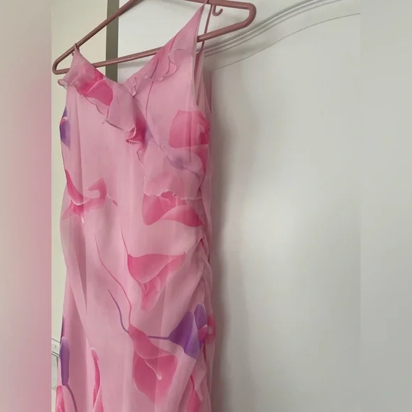 Y2K Pink Ruffled Dress - Picture 4 of 6